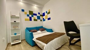 3 habitaciones, tabla de planchar con plancha, wifi y ropa de cama 