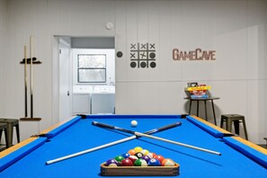 Spielezimmer
