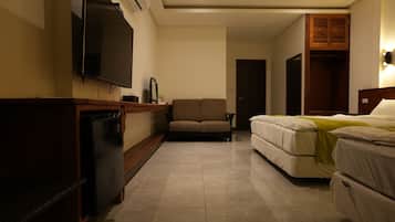 Cubrecamas, wifi gratis y ropa de cama