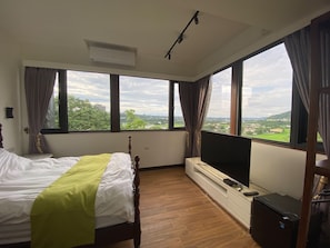 Elite Double Room (Shared Bathroom) | Down duvets, free WiFi, bed sheets - Lemuju B&B Hotel (Taoyuan City)