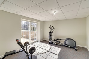 House (4 Bedrooms) | Interior - Peaceful Queenstown Home w/ Deck & Grill! (Queenstown)