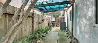 Sun-kissed Orangevale Home w/ Private Hot Tub!