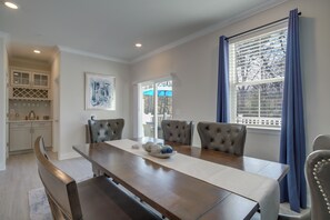 Apartment (3 Bedrooms) | Interior - 3 Mi to Ocean City Boardwalk: Townhome w/ 2 Decks (Berlin)