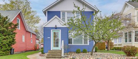 House (3 Bedrooms) | Front of property
