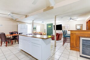 Apartment (4 Bedrooms) | Innenbereich