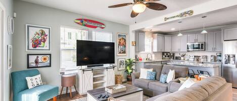 House (3 Bedrooms) | Front of property