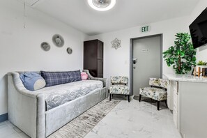 Rumah (4 Bedrooms) | Interior