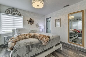 House (4 Bedrooms) | Interior - Waterfront Slidell Home w/ Patio: 3 Mi to Beach! (Slidell)