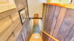 A wooden staircase with a sign reading "Another Day Paradise." - Cozy Ouray Hideaway: Mountain Views, Steps to Main (Ouray)