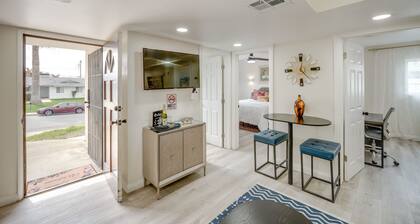 ~ 5 Mi to Downtown: Chic Bakersfield Apartment!