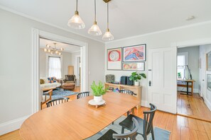 Dining - Bright & Pet-friendly Home: 2 Mi to Harvard Square (Watertown)