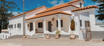 Your Peaceful Villa Escape in a natural environment 