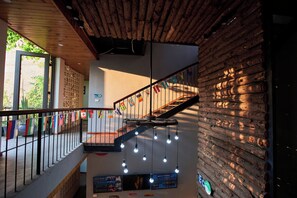 Interior detail - Ha Long May5 (Ha Long)