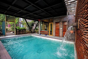 Exterior - Ha Long May5 (Ha Long)