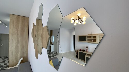 Cozy 2-bedroom apartment in adorable Oradea with WiFi, AC and free Parking