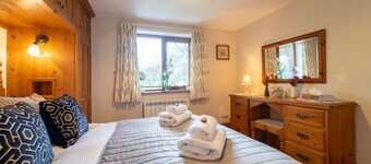 The lodge at Horton Hall Farm