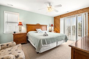 4 soverom, strykejern/-brett, wi-fi og sengetøy