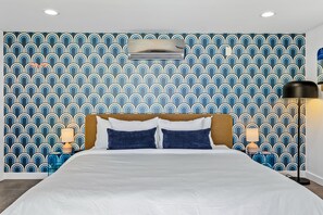 4 habitaciones, tabla de planchar con plancha, wifi y ropa de cama