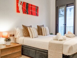 2 soverom, strykejern/-brett, wi-fi (inkludert) og sengetøy