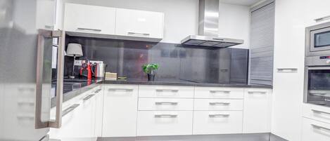 Fridge, microwave, oven, dishwasher