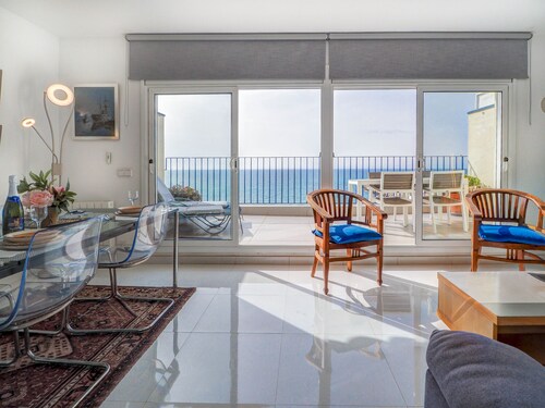 Marina Duplex by Hello Homes Sitges