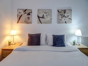 2 camere, ferro/asse da stiro, Wi-Fi gratuito, lenzuola