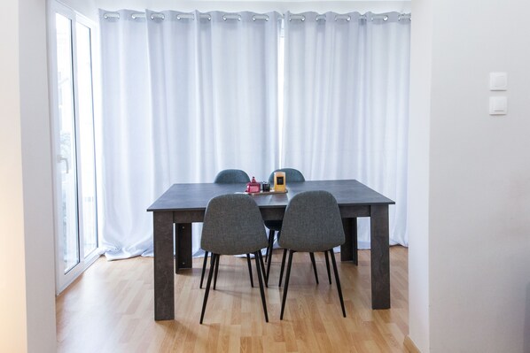 In-room dining