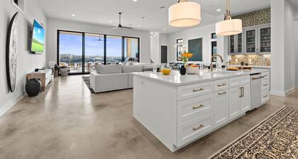 The Enclave | Kid's Play Zone | Game Room | Infinity Pool + Spa | 9 Mi to Winery
