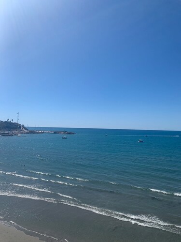 Detached villa with private pool, perfect for families and close to the beach