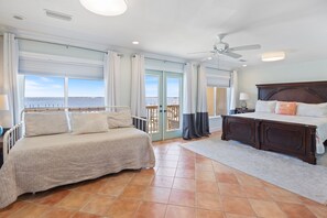 2 bedrooms, iron/ironing board, travel crib, free WiFi