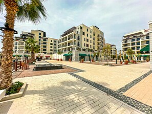 บริเวณภายนอก