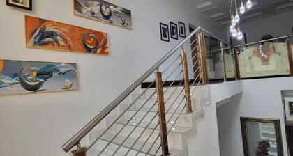 Luxe Ponte Inn