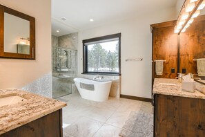 Douche, serviettes fournies