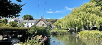 Wildflower Cottage - Sutton Poyntz