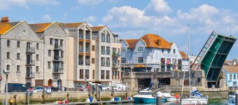 Townbridge Penthouse