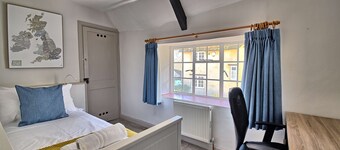 Martie Cottage - cosy cottage, idyllic village