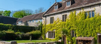 Poxwell Manor West Wing - Exclusive Dorset Retreat