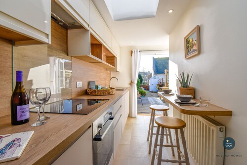 Cove Cottage - Brewers Quay Harbour