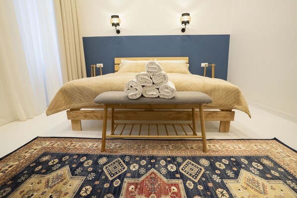 1 bedroom, WiFi, bed sheets