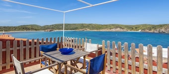 Ponent Beachfront Apartment, Coastal Retreat