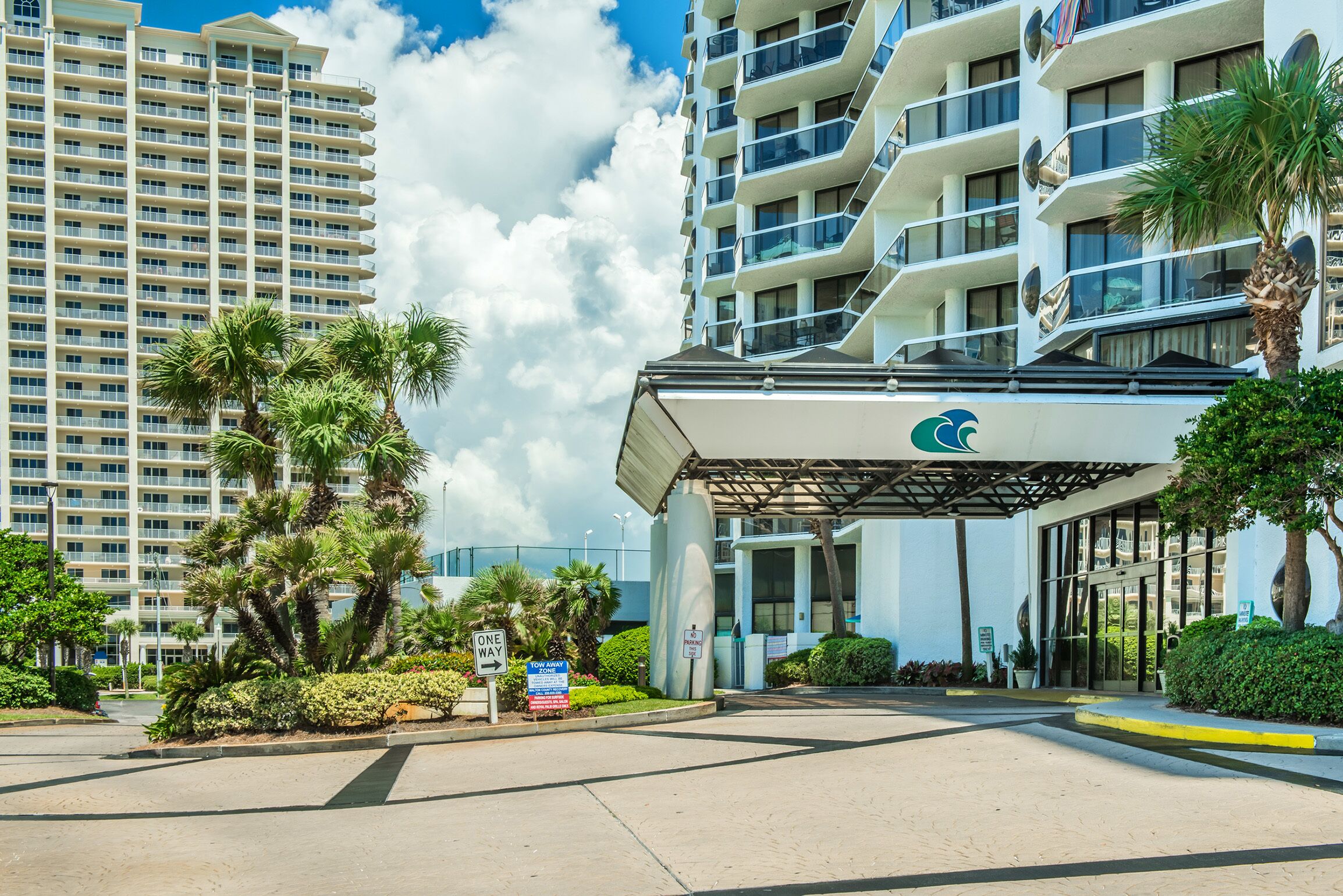 Surfside covered entry 