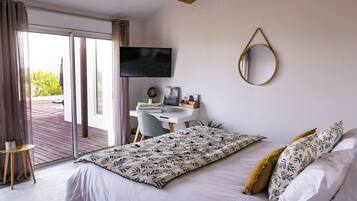 1 chambre, coffres-forts dans les chambres, Wi-Fi gratuit, draps fournis