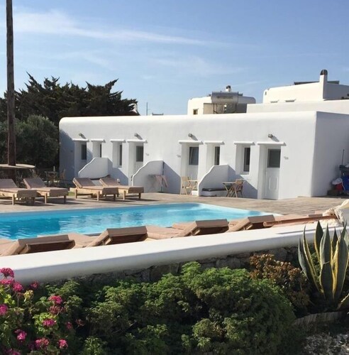 Casa Nostra Rooms & Studios