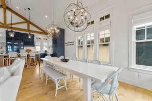 Dining - Hope Town Pearl Cottage-Lovely Retreat with Gulf Views & Western Green Views (Rosemary Beach)