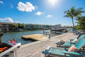 Terrace/patio - Coastal home heated pool, golf cart, kayaks, dock (Indian Rocks Beach)