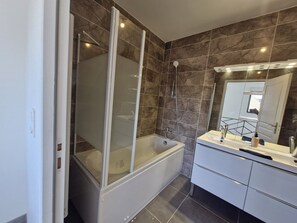 Hair dryer, towels, soap, toilet paper