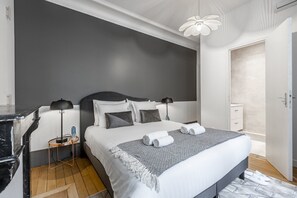 3 chambres, fer et planche à repasser, Wi-Fi gratuit, draps fournis