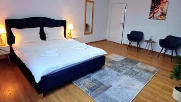 2 chambres, fer et planche à repasser, Wi-Fi, draps fournis