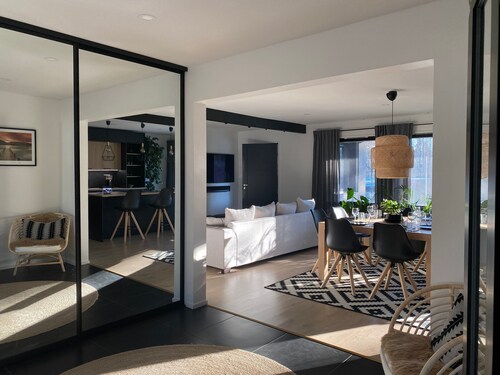  Idyllic Villa Unikko With Jacuzzi And Sauna