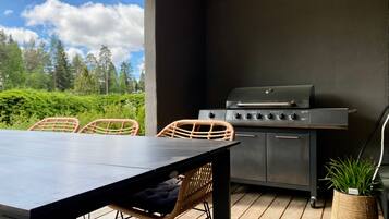 BBQ/picnic area